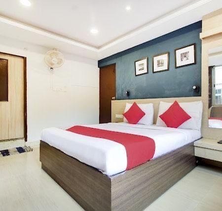 Hotel S K Residency à Bangalore Extérieur photo