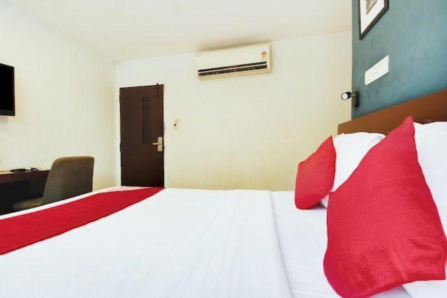 Hotel S K Residency à Bangalore Extérieur photo